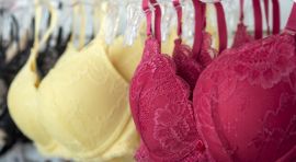 נוחות, יופי ואופנה: כל הבגדים והאביזרים לנשים עם סרטן השד 