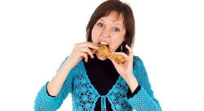 קצב האכילה לא משפיע על כמות המזון שאנו אוכלים (צילום: Shutterstock)