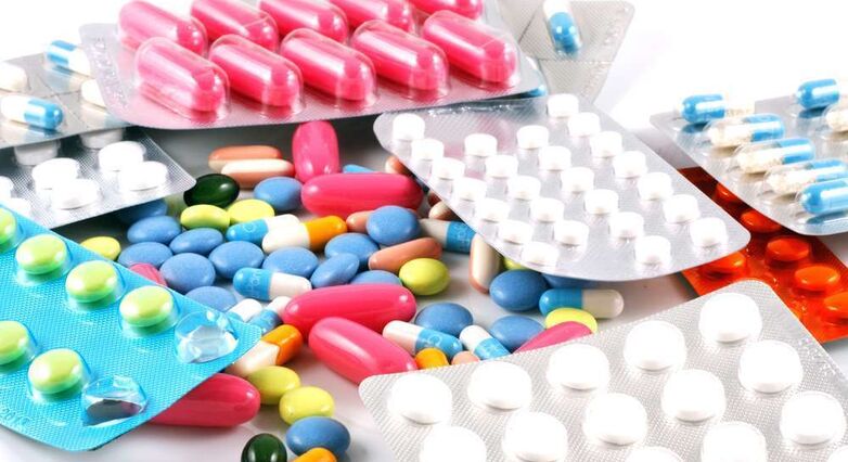 נטילת התרופות יותר מ-10 עד 15 ימים בחודש יכולה לגרום לכאב ראש (צילום: Shutterstock)