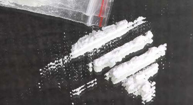1 מ-5 אנשים שעברו שבץ לפני גיל 54 השתמשו בסמים אסורים (צילום: Shutterstock)