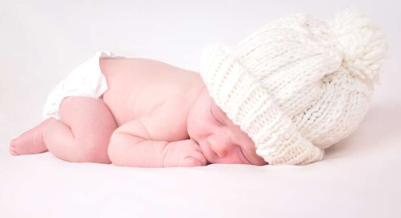 ככל שמשקל האם גבוה יותר כך הקירות הפנימיים של עורקי התינוק עבים יותר (צילום: Shutterstock)