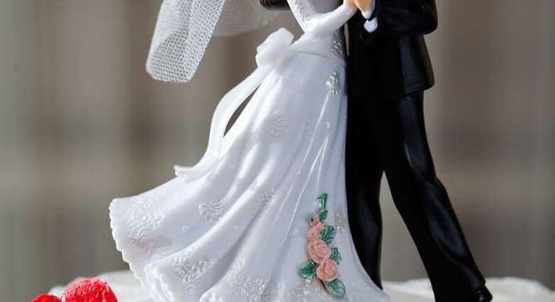 נישואים מעלים את סיכויי ההישרדות של חולי סרטן המעי הגס ב- 14%(צילום: Shutterstock)