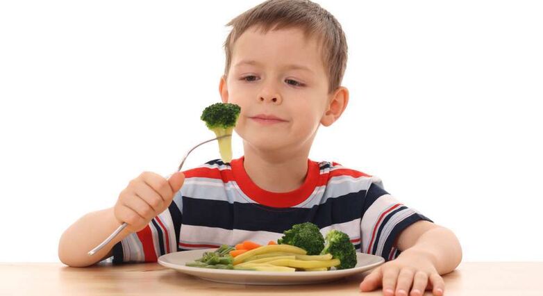 תזונה עשירה בדגים, ירקות, פירות, קטניות ודגנים מלאים עשויה לעזור לילדי ADHD (צילום: Shutterstock)
