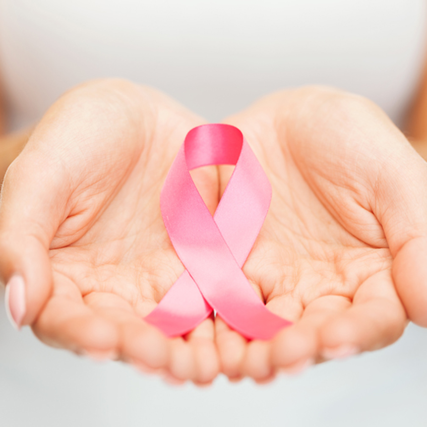 חודש המודעות הבינלאומי לסרטן השד - למי מיועדות הבדיקות הגנטיות לסרטן השד והשחלות