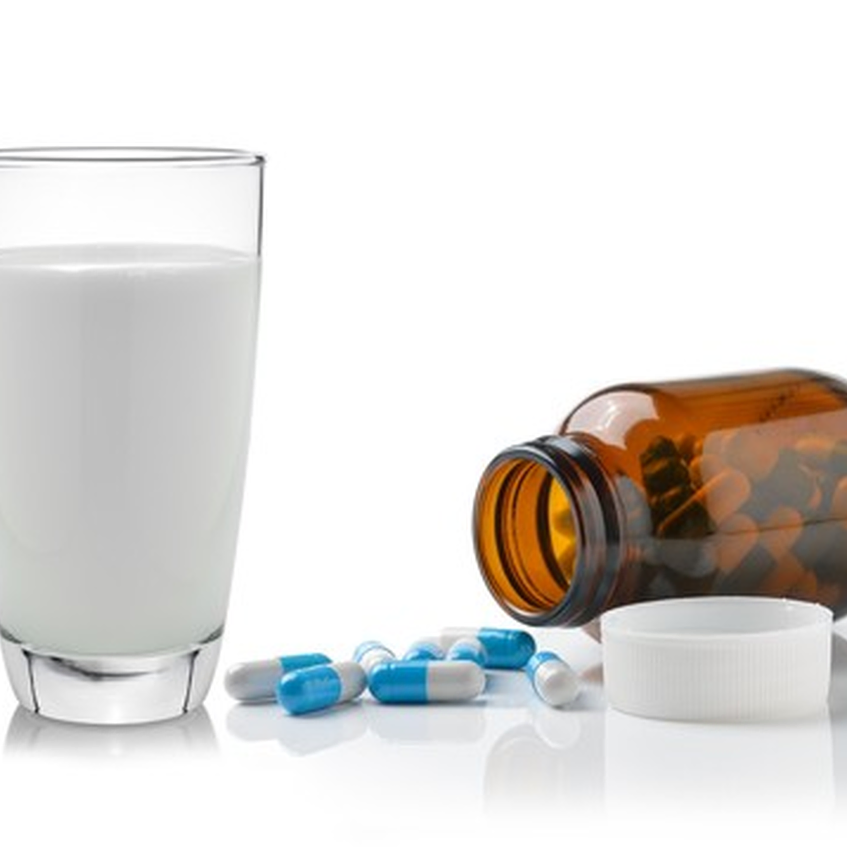 האם התרופות שלי מתנגשות עם מוצרי חלב? מה לעשות אם כן?