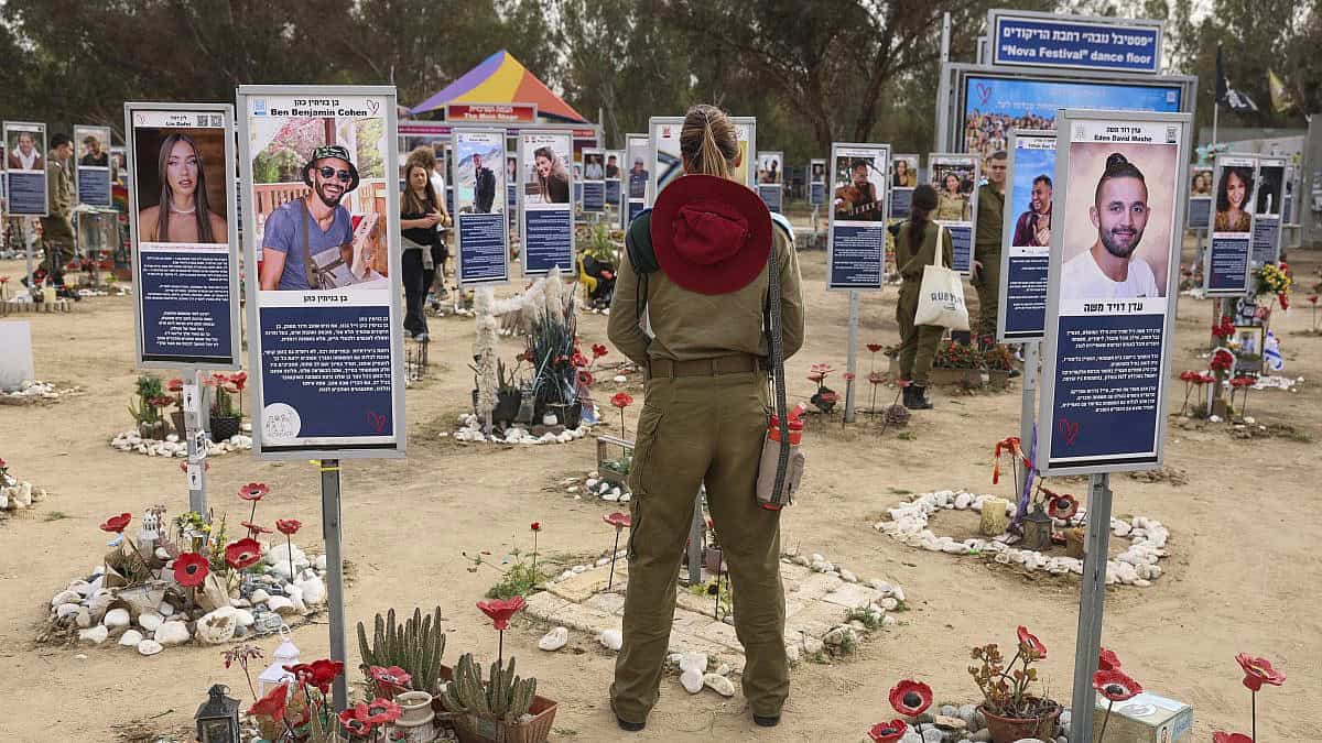 אתר הנצחה לחללי פסטיבל הנובה. צילום: פלאש 90 אתר הנצחה לחללי פסטיבל הנובה. צילום: פלאש 90