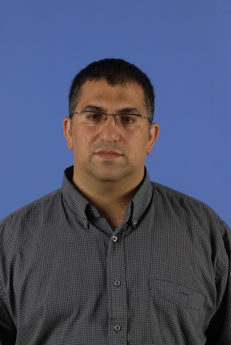 ד