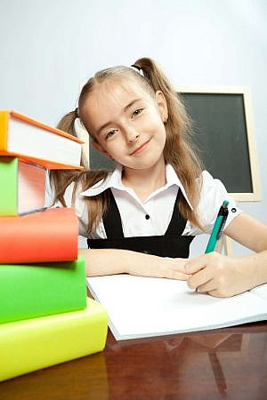 ל- 57% מהבנות עם ADHD היו בעיות בכתיבה, בהשוואה לפחות מ- 10% מהבנות האחרות (צילום: Shutterstock) ל- 57% מהבנות עם ADHD היו בעיות בכתיבה, בהשוואה לפחות מ- 10% מהבנות האחרות (צילום: Shutterstock)