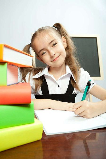 ל- 57% מהבנות עם ADHD היו בעיות בכתיבה, בהשוואה לפחות מ- 10% מהבנות האחרות (צילום: Shutterstock)