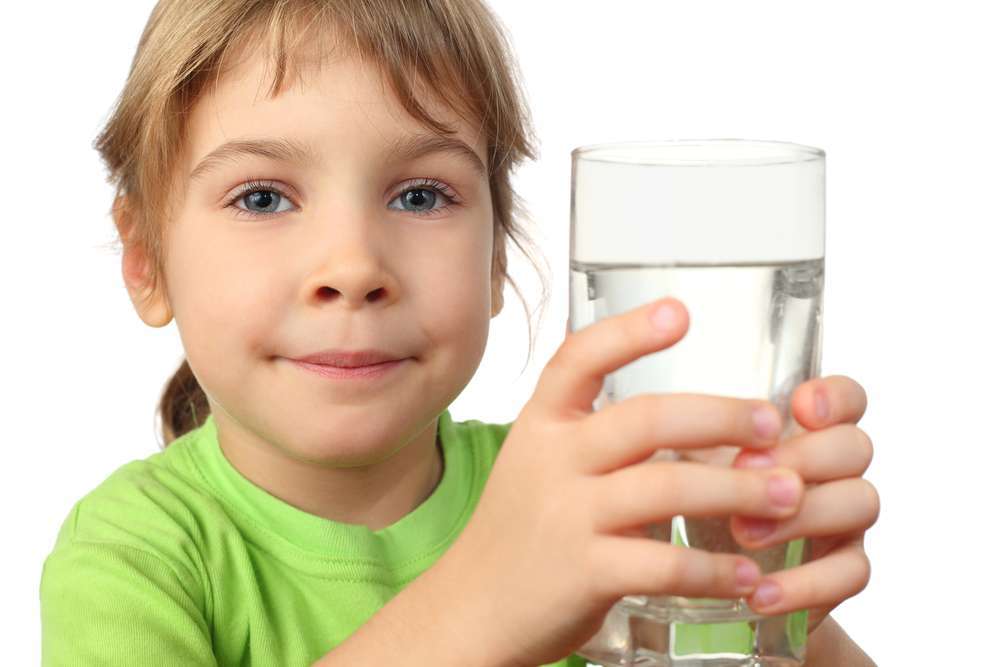למים השפעה חיובית על המטבוליזם (צילום: Shutterstock)
